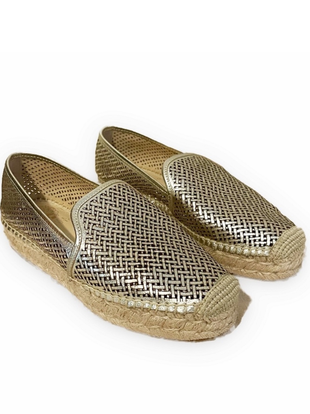 Vince Camuto Women’s Hamorra Laser Cut Metallic Gold Espadrilles size 10M